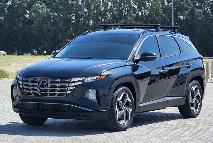 مستعملة Hyundai Tucson رابعاً, 2.0 l, 2023 في في الإمارات, الشارقة من Nassem Al Sham Used Cars، اللون أسود. المواصفات الأمريكية | AUTO.AE | إعلان #275948