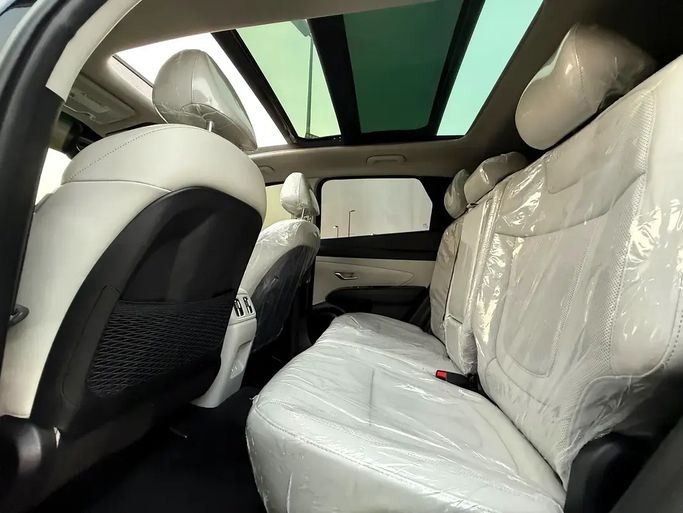 Подержанный Hyundai Tucson IV (NX4) Рестайлинг, 2.0 л, 2025 в ОАЭ, Шарджа от Rebou Alfakhama Черный цвет. Американская | AUTO.AE | Объявление #295816 — фото 12 из 20