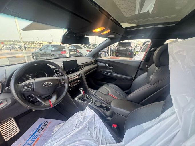 Used Hyundai Veloster II, 1.6 l, 2019 in Sharjah by Nour Alnukhba Motors, Red color.  | AUTO.AE