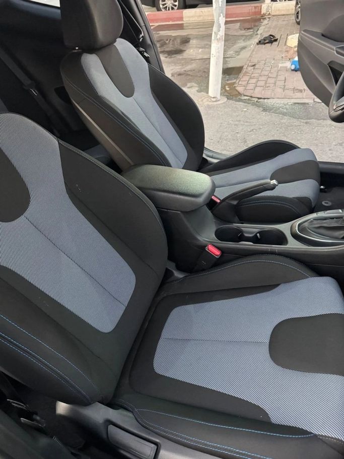 Used Hyundai Veloster II, 2.0 l, 2020 in Sharjah by Titanium Used Cars, Black color. American Specs | AUTO.AE