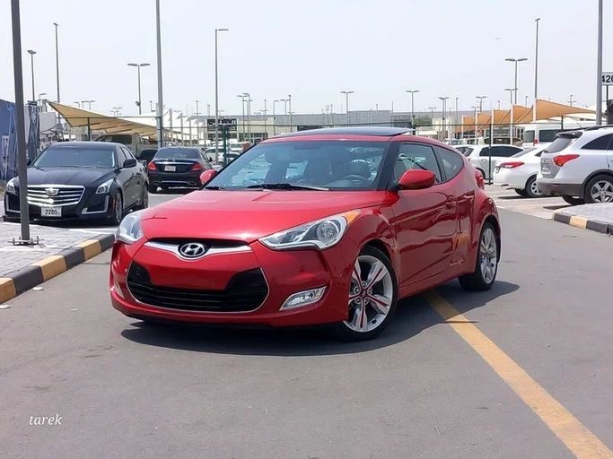 Подержанный Hyundai Veloster I Рестайлинг, 1.6 л, 2016 в Шардже от Zone Used Cars Красный цвет. Американская | AUTO.AE