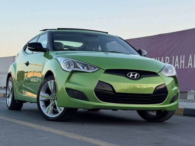 Подержанный Hyundai Veloster I Рестайлинг, 1.6 л, 2016 в Шардже от Al Fareed Used Cars Зеленый цвет. GCC | AUTO.AE
