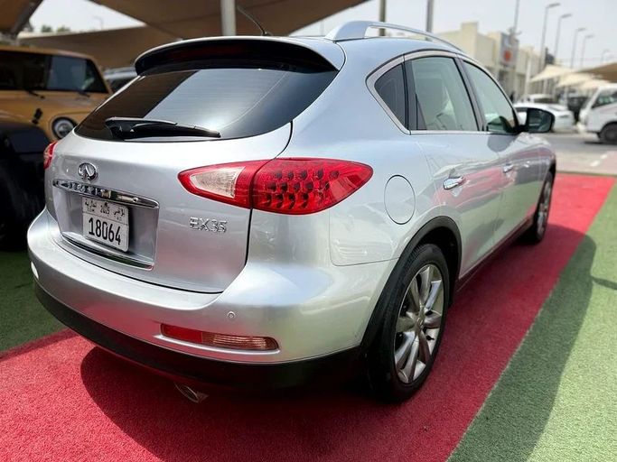 Подержанный Infiniti EX I (J50), 3.5 л, 2008 в Шардже от Al Muhtaref Used Cars Серебристый цвет. GCC | AUTO.AE