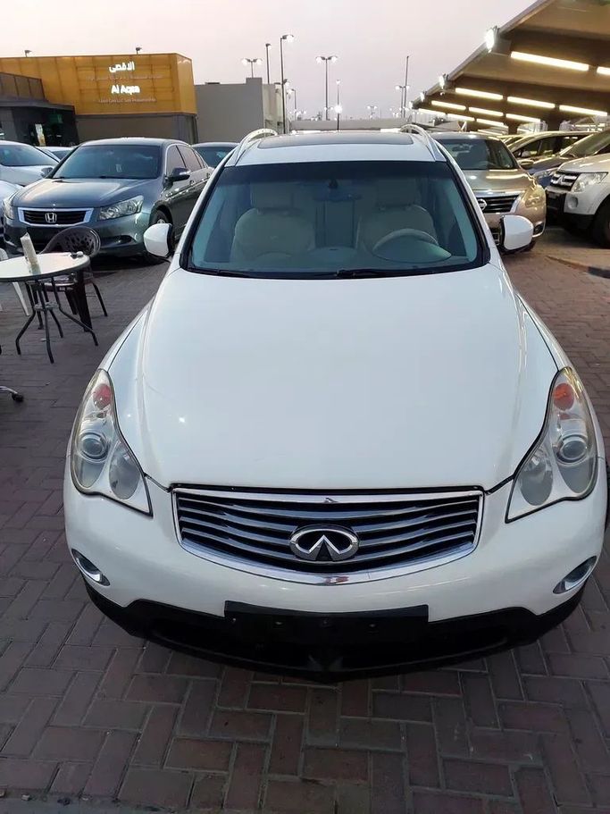 Подержанный Infiniti EX I (J50), 2.5 л, 2008 в Шардже от Al Aqsa Used Cars Белый цвет. GCC | AUTO.AE
