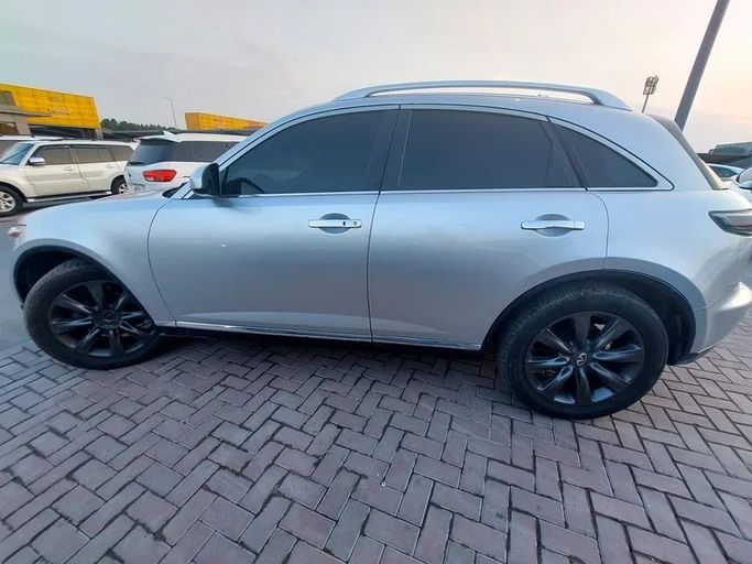 Подержанный Infiniti FX I (S50) Рестайлинг, 3.5 л, 2008 в Шардже от Al Aqsa Used Cars Серебристый цвет. GCC | AUTO.AE