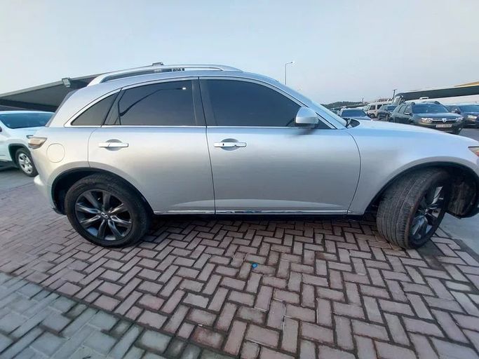 Подержанный Infiniti FX I (S50) Рестайлинг, 3.5 л, 2008 в Шардже от Al Aqsa Used Cars Серебристый цвет. GCC | AUTO.AE