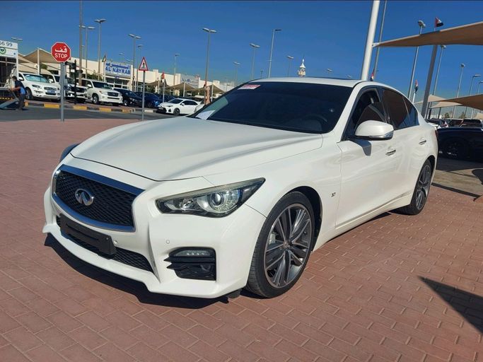 Used Infiniti Q50 I, 3.0 l, 2015 in Sharjah by Daira Used Cars, White color. American Specs | AUTO.AE