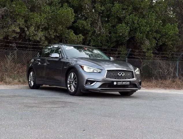Подержанный ⁦Infiniti Q50 I Рестайлинг, 3.0 л, 2023⁩ в ОАЭ, Шарджа от Al Sayed Khamis Used Cars Серый цвет. GCC | AUTO.AE | Объявление #275208