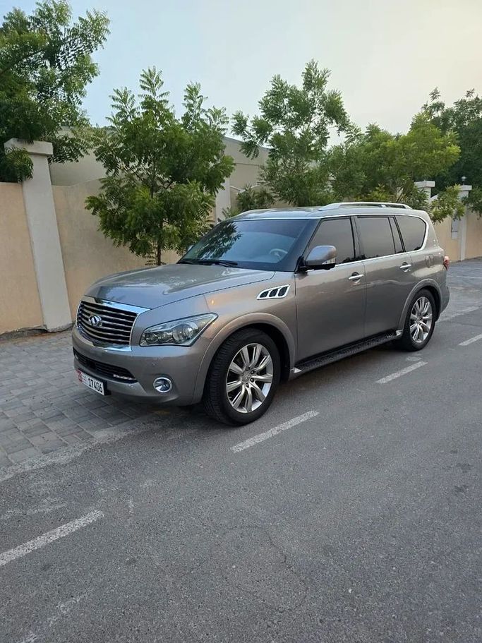 Used Infiniti QX56 II, 5.6 l, 2013 in Sharjah by Ahmad alkhodari Motors, Brown color. GCC Specs | AUTO.AE