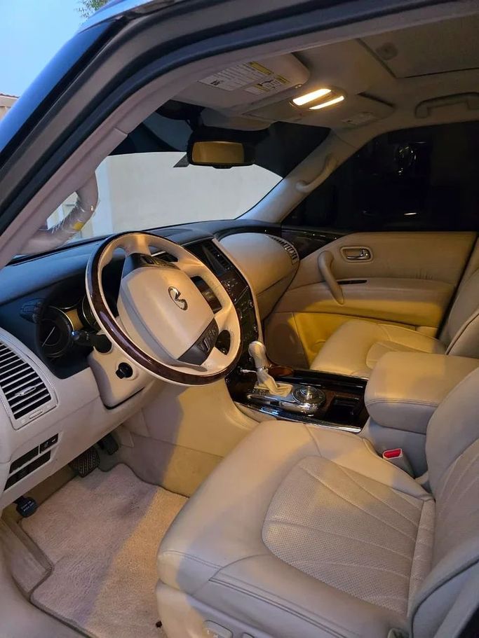 Used Infiniti QX56 II, 5.6 l, 2013 in Sharjah by Ahmad alkhodari Motors, Brown color. GCC Specs | AUTO.AE