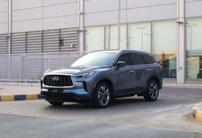 Used Infiniti QX60 II, 3.5 l, 2023 in Sharjah by Al Rukin Al Saudi, Grey color. GCC Specs | AUTO.AE