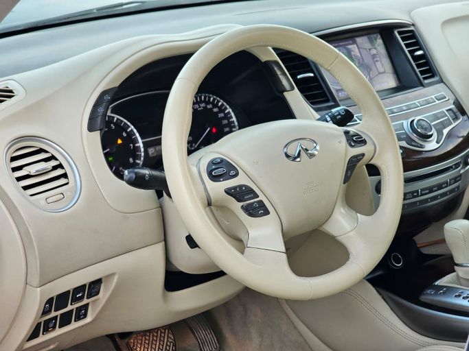 Подержанный Infiniti QX60 I, 3.5 л, 2014 в Шардже от Al Helal Al Abyadh Used Cars Белый цвет. GCC | AUTO.AE