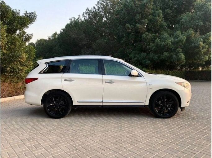 Used Infiniti QX60 I, 3.5 l, 2014 in Sharjah by Halla Cars, White color. GCC Specs | AUTO.AE