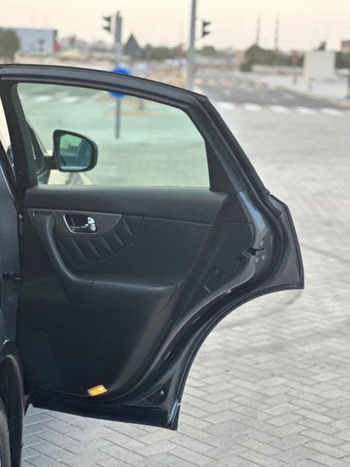 Used Infiniti QX70, 3.7 l, 2017 in Sharjah by Al Aayan Used Cars, Grey color. GCC Specs | AUTO.AE