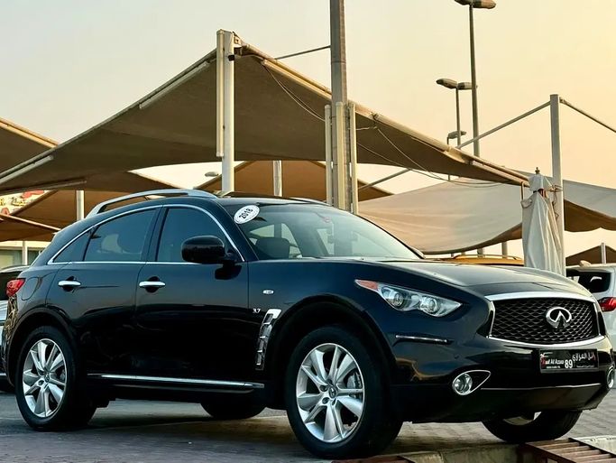 مستعملة ⁦Infiniti QX70، 3.7 l، 2018⁩ في في الإمارات, الشارقة من Wael Al Azzazi Used Cars، اللون أسود. مواصفات الخليج | AUTO.AE | إعلان #287724