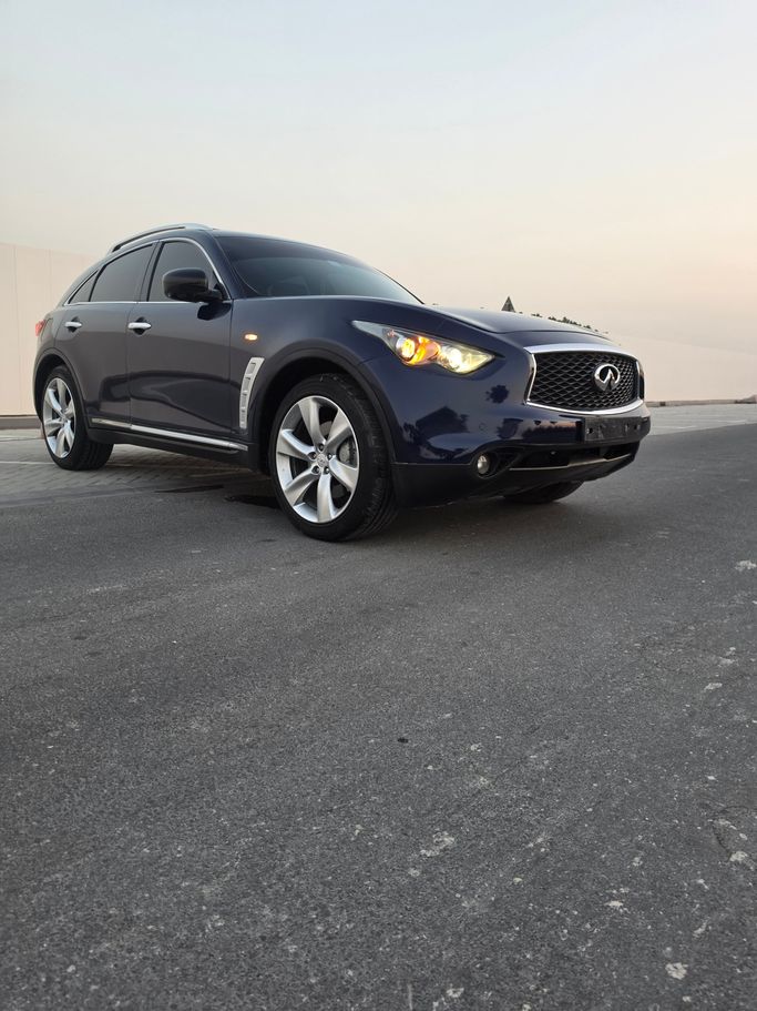 Подержанный ⁦Infiniti QX70 S51, 5.0 л, 2020⁩ в ОАЭ, Шарджа от Ishtar Used Cars Синий цвет. GCC | AUTO.AE | Объявление #290522