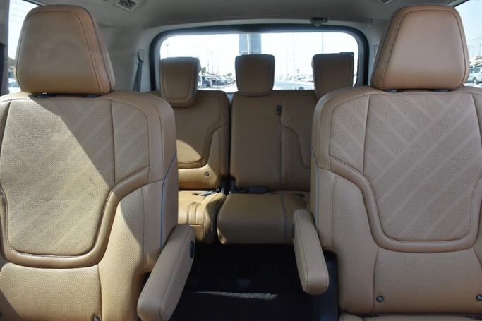Новый Infiniti QX80 II, 3.5 л, 2025 в Шардже от Alfaris Used Cars Серый цвет. Other | AUTO.AE