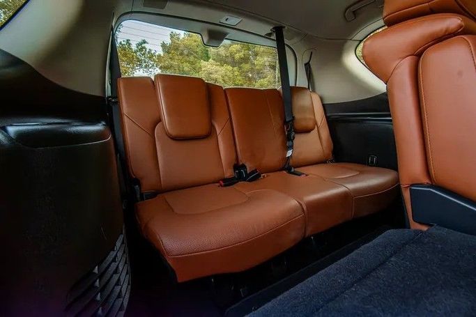 Used Infiniti QX80 I Facelift 3, 5.6 l, 2023 in Sharjah by First Choice Cars, Grey color. GCC Specs | AUTO.AE