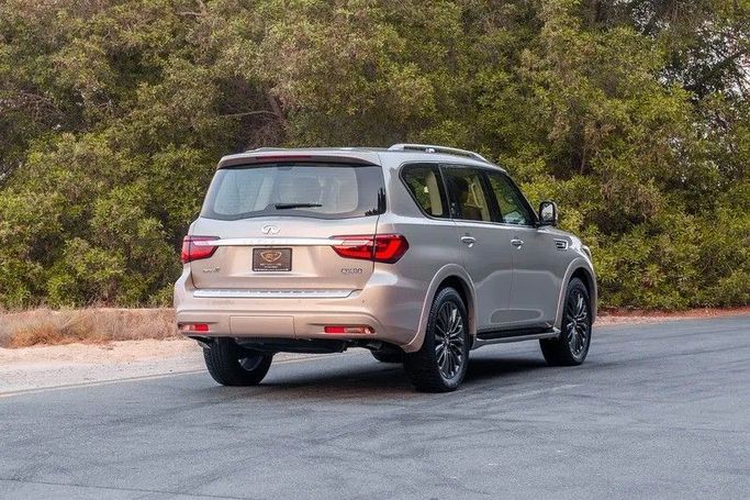 Used Infiniti QX80 I Facelift 3, 5.6 l, 2023 in Sharjah by First Choice Cars, Grey color. GCC Specs | AUTO.AE