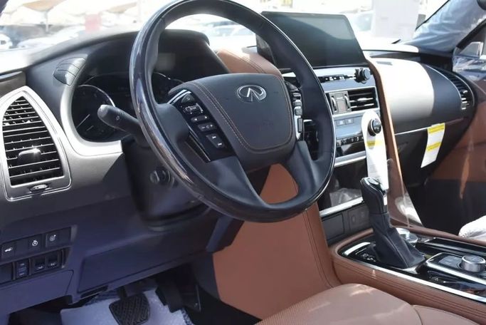 New Infiniti QX80 I Facelift 3, 5.6 l, 2023 in Sharjah by Alfaris Used Cars, Black color. Other | AUTO.AE