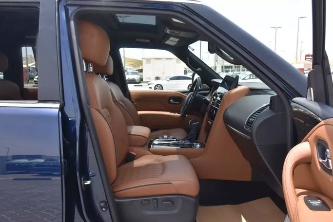 Used Infiniti QX80 I Facelift 3, 5.6 l, 2023 in Sharjah by Alfaris Used Cars, Blue color. Other | AUTO.AE