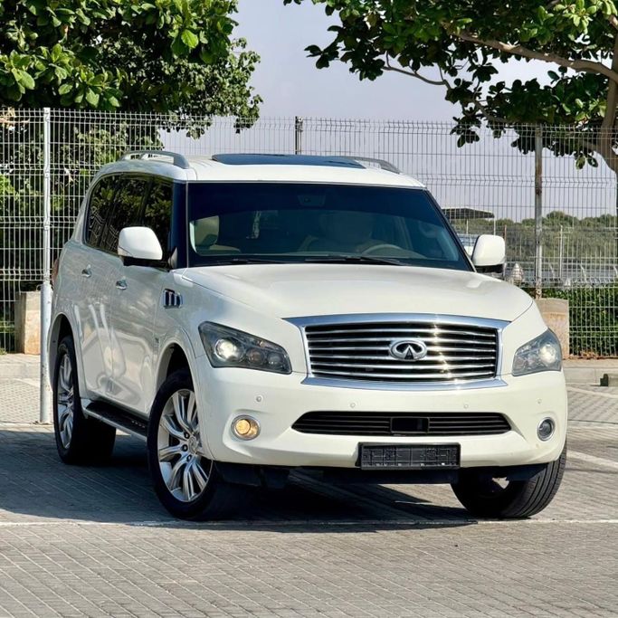 Used Infiniti QX80 I, 5.6 l, 2014 in Sharjah by Sarmad Cars, White color. Other | AUTO.AE