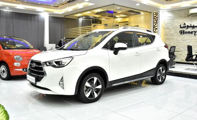 مستعملة JAC S3 I, 1.6 l, 2023 في في الشارقة من Honey Jidosha Used Cars Tr.، اللون أبيض. مواصفات الخليج | AUTO.AE | إعلان #273177