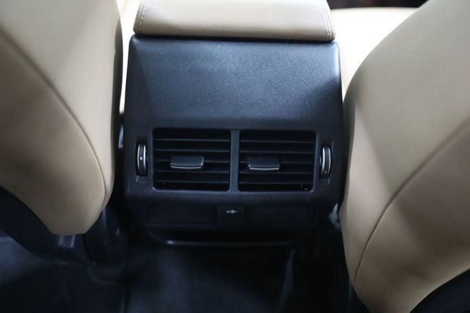 Used Jaguar E-Pace I Facelift, 2.0 l, 2021 in Sharjah by Al Qassem Cars Trading, Red color. GCC Specs | AUTO.AE