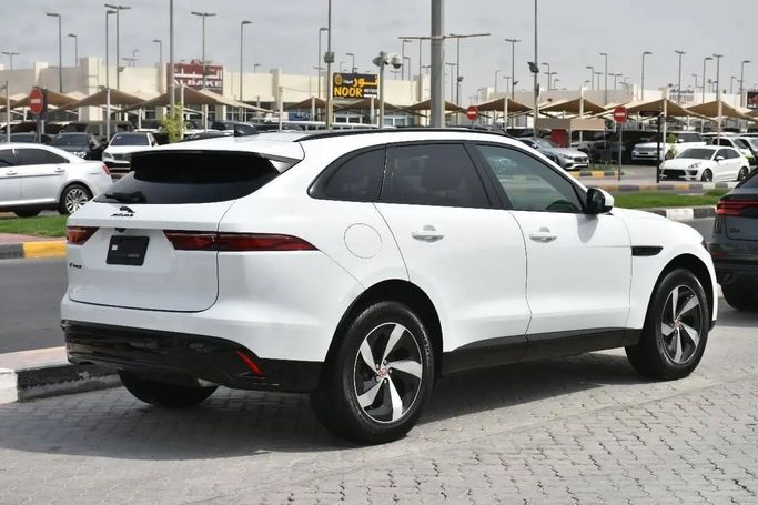 Used Jaguar F-Pace I Facelift, 2.0 l, 2022 in Sharjah by Alfaris Used Cars, White color. Other | AUTO.AE