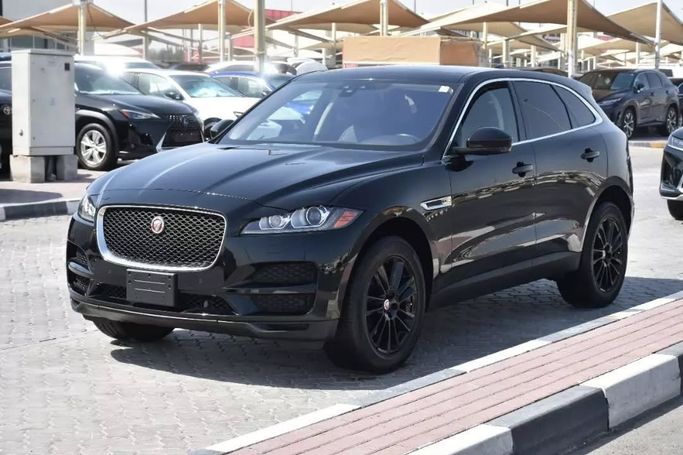 Подержанный Jaguar F-Pace I, 2.0 л, 2020 в Шардже от Alfaris Used Cars Черный цвет. Other | AUTO.AE
