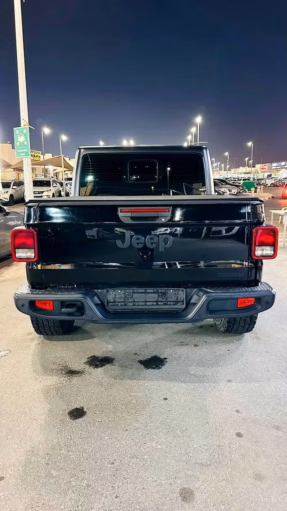 New Jeep Gladiator II (JT), 3.6 l, 2020 in Sharjah by Imad Younis Almani used Cars, Black color. GCC Specs | AUTO.AE