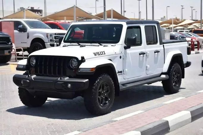 New Jeep Gladiator II (JT), 3.6 l, 2023 in Sharjah by Alfaris Used Cars, White color. Other | AUTO.AE
