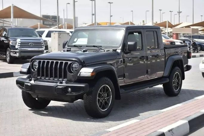 Used Jeep Gladiator II (JT), 3.6 l, 2021 in Sharjah by Alfaris Used Cars, Grey color. Other | AUTO.AE