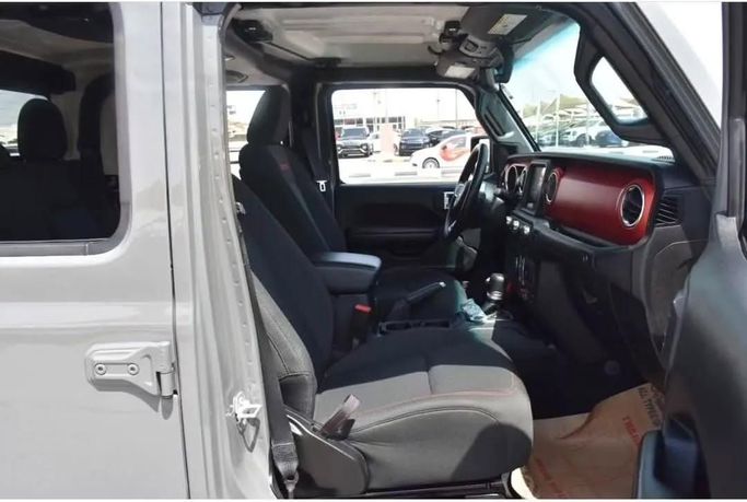 Used Jeep Gladiator II (JT), 3.6 l, 2021 in Sharjah by Alfaris Used Cars, Grey color. Other | AUTO.AE
