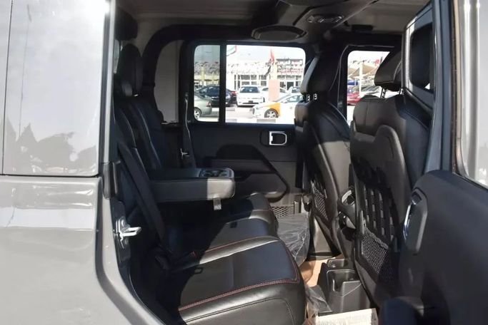 Used Jeep Gladiator II (JT), 3.6 l, 2022 in Sharjah by Alfaris Used Cars, Grey color. Other | AUTO.AE