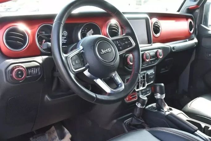 Used Jeep Gladiator II (JT), 3.6 l, 2021 in Sharjah by Alfaris Used Cars, Grey color. Other | AUTO.AE