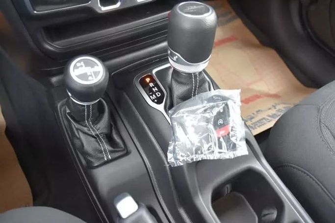 Used Jeep Gladiator II (JT), 3.6 l, 2020 in Sharjah by Alfaris Used Cars, Black color. Other | AUTO.AE