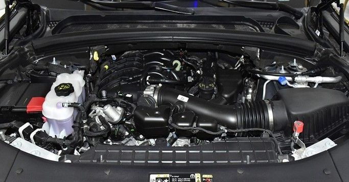 Новый Jeep Grand Cherokee L V (WL), 3.6 л, 2025 в Шардже от Honey Gidosha Used Cars Tr. Черный цвет.  | AUTO.AE