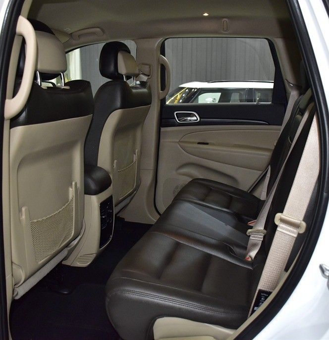 Used Jeep Grand Cherokee IV (WK2) Facelift, 3.6 l, 2020 in Sharjah by Honey Gidosha Used Cars Tr., White color.  | AUTO.AE