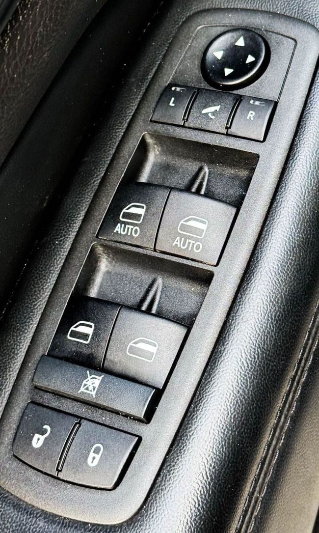 Подержанный Jeep Grand Cherokee IV (WK2) Рестайлинг, 3.6 л, 2021 в Шардже от Al Sayed Khamis Used Auto Trading Серый цвет. GCC | AUTO.AE