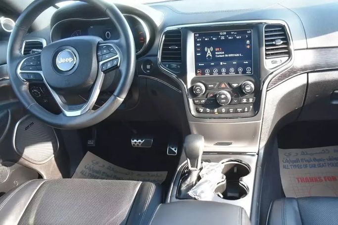 Used Jeep Grand Cherokee IV (WK2) Facelift, 3.6 l, 2018 in Sharjah by Alfaris Used Cars, White color. Other | AUTO.AE