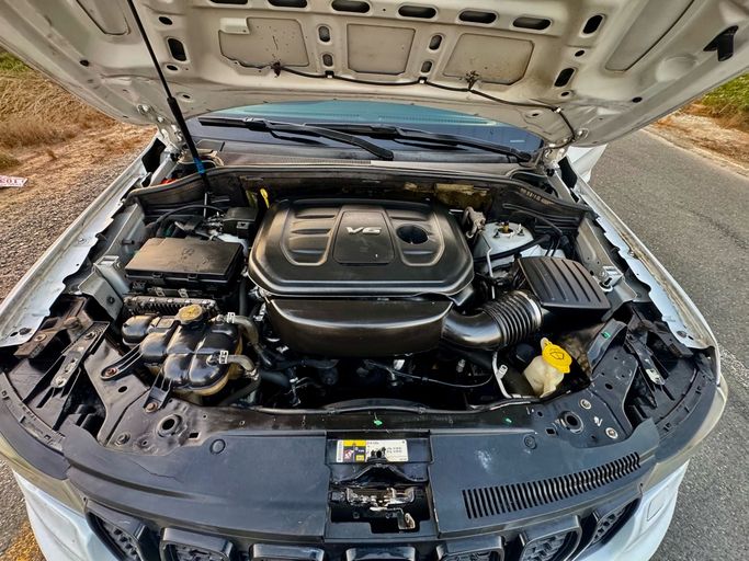 مستعملة Jeep Grand Cherokee عملية فيس ليفت IV (WK2)، 3.6 لتر، 2017 في الإمارات، الشارقة من Hatta Used Cars، اللون أبيض. مواصفات الخليج | AUTO.AE | إعلان #296169 — صورة 20 من 23