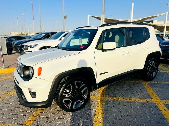 Подержанный Jeep Renegade I Рестайлинг, 2.4 л, 2020 в Шардже от Karkuk Used Cars Белый цвет. Американская | AUTO.AE
