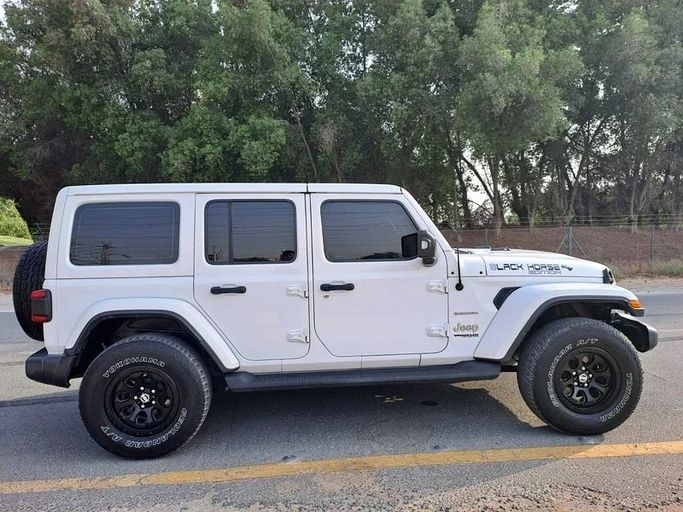 New Jeep Wrangler IV (JL), 6.4 l, 2020 in Sharjah by Imad Younis Almani used Cars, White color. GCC Specs | AUTO.AE
