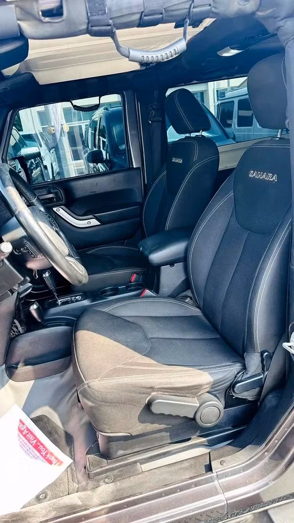 New Jeep Wrangler III (JK), 3.6 l, 2016 in Sharjah by Imad Younis Almani used Cars, Black color. GCC Specs | AUTO.AE