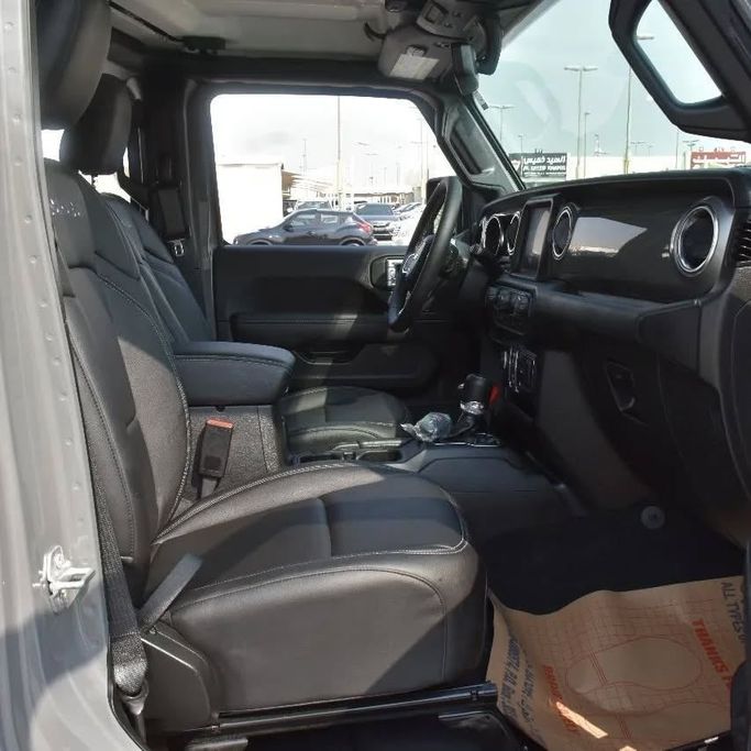 Used Jeep Wrangler IV (JL), 2.0 l, 2023 in Sharjah by Alfaris Used Cars, Grey color. Other | AUTO.AE