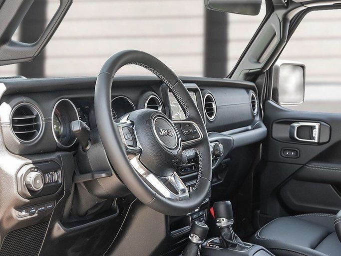 New Jeep Wrangler IV (JL), 2.0 l, 2021 in Sharjah by Alfaris Used Cars, Grey color. Other | AUTO.AE