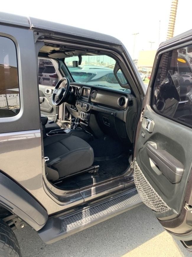 Used Jeep Wrangler IV (JL), 3.6 l, 2020 in Sharjah by Titanium Used Cars, Grey color. GCC Specs | AUTO.AE