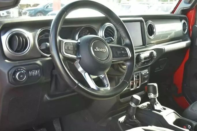 Used Jeep Wrangler IV (JL), 3.6 l, 2021 in Sharjah by Alfaris Used Cars, Red color. Other | AUTO.AE