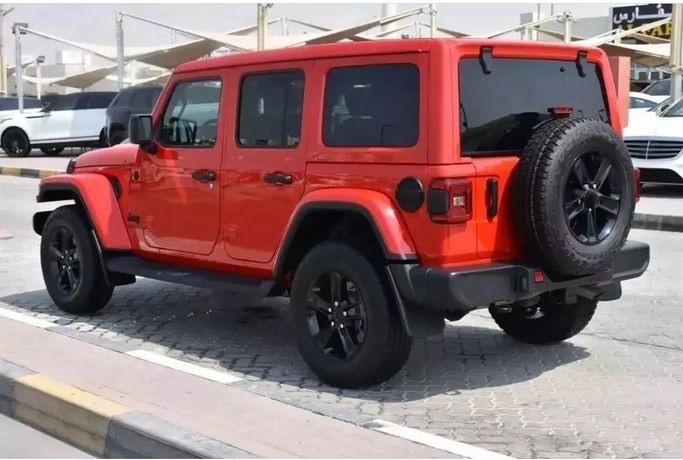 Подержанный Jeep Wrangler IV (JL), 3.6 л, 2022 в Шардже от Alfaris Used Cars Красный цвет. Other | AUTO.AE